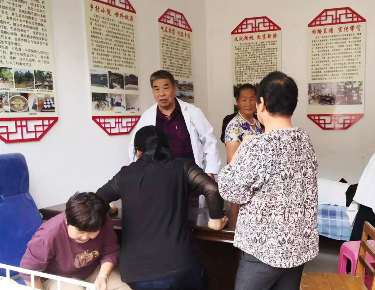 1018-6.jpg 1018-6.jpg